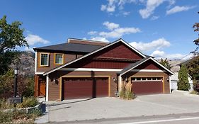 Okeefes Landing Bed & Breakfast